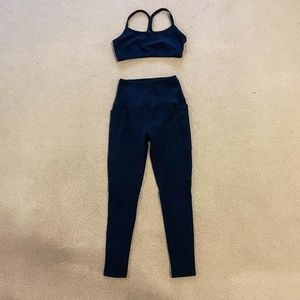 Beyond Yoga Navy Blue Leggings and Sports Bra - Small